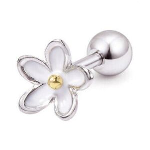 🌼 Daisy Stud Piercing